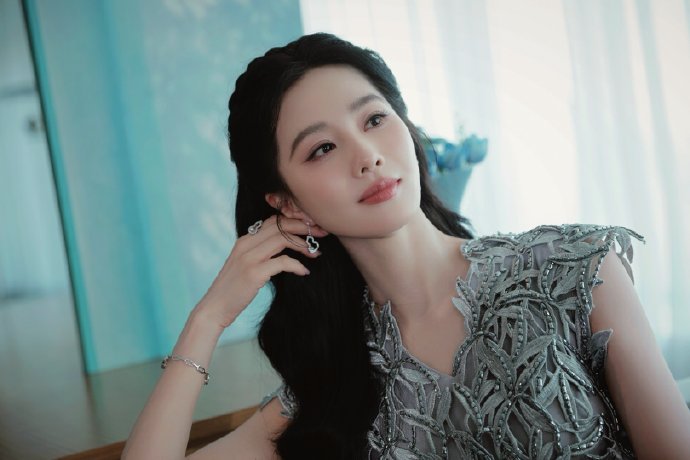 抓娃娃 封面